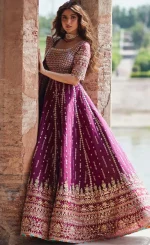 Patchwork Lehenga​ For Wedding Guests (3)